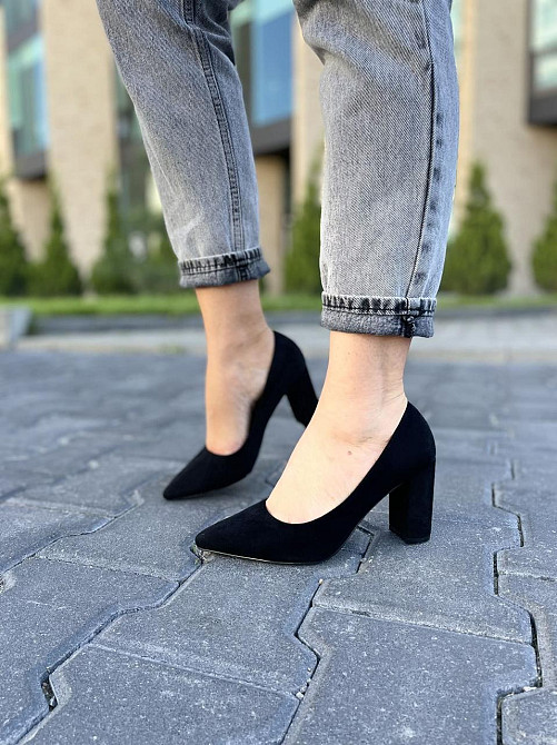 Comer Туфлі жіночі COMER чорні еко-замша 39р. каблук 8см (1971) Коломия - фото 2