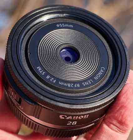 Об'єктив Canon RF 28mm f 2.8 Київ