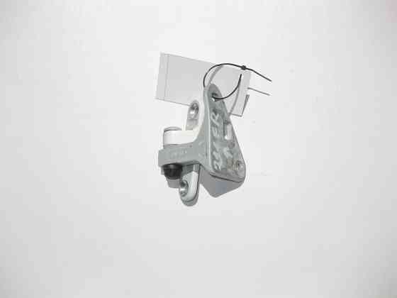 Mercedes-Benz  A2117201637 Верхня петля передніх правих дверей E-Class W211 Одесса