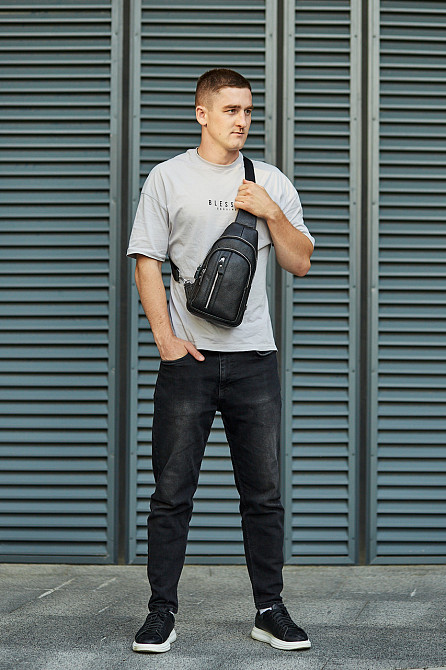 Сумка-слинг мужская на одно плечо 18х32х7, нагрудной рюкзак из натуральной кожи 74521 черный Каменское - изображение 9