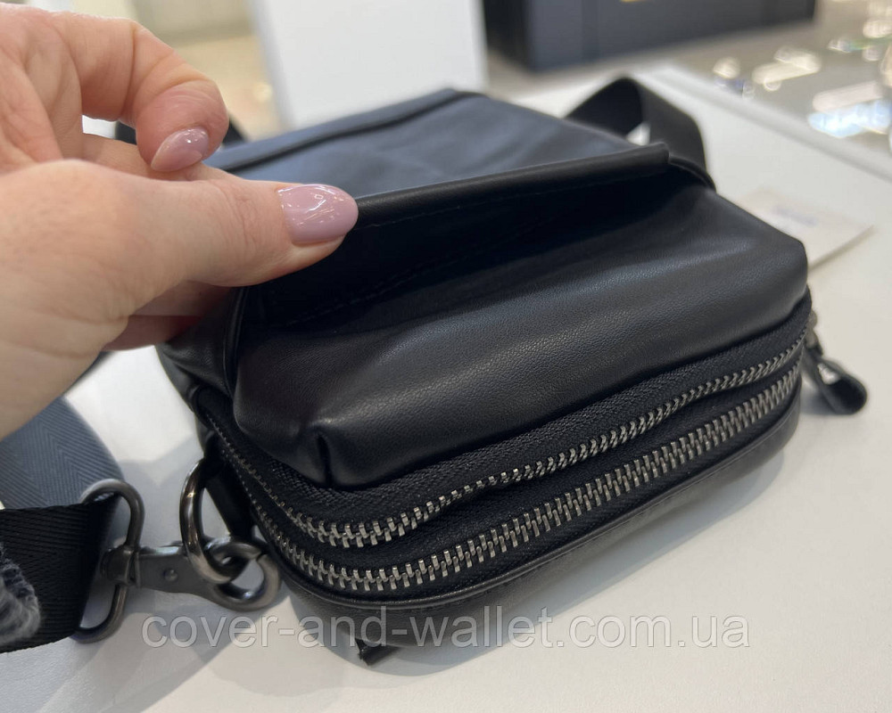 Мініатюрна чоловіча сумка на плече з гладкої шкіри на дві блискавки ST 1631 Київ - фото 9