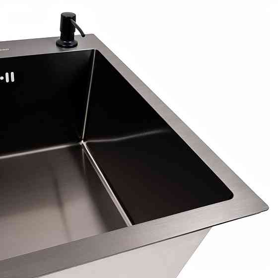 VALESO Кухонна мийка VALESO Handmade PVD 70*50 чорна (сифон круглий, 3,0/0,8) Киев