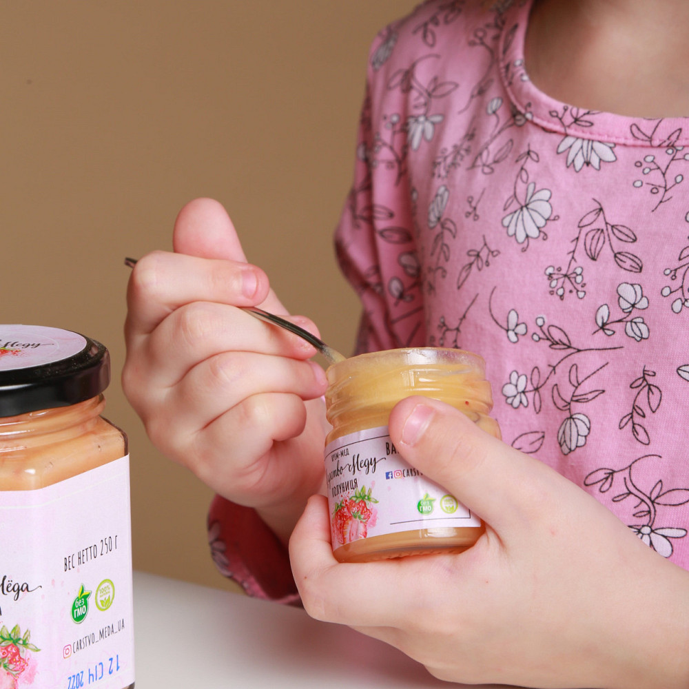 Крем мед с клубникой 50 грамм Одесса - изображение 4