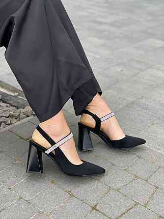 Meideli Жіночі босоніжки чорні із закритим носком літні з еко-замші MEIDELI -1 р. 36-40 38 Коломия