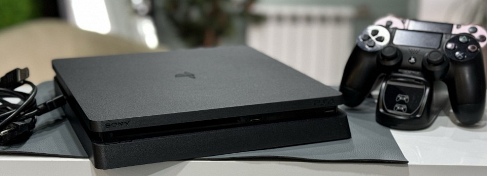 Консоль SONY PlayStation 4 Slim, 900gb, Чорна, 3 ревізія, 2 геймпада. Київ - фото 8