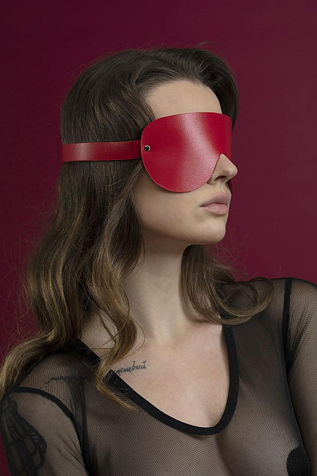 Маска на очі Feral Feelings - Blindfold Mask, натуральна шкіра, червона Sex Aura Київ - фото 2