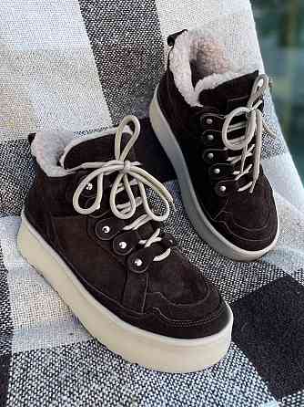 Arcoboletto Черевики жіночі Arcoboletto коричневі натуральна замша з хутром высота 8см размеры Коломыя