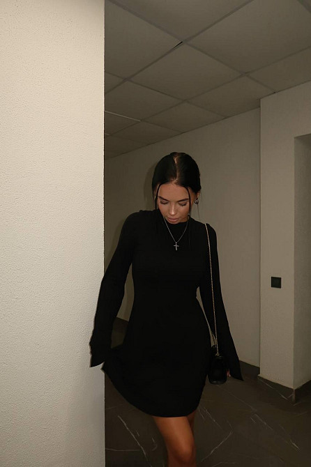 Жіноча базова міні сукня з довгим рукавом віскоза Одеса - фото 6