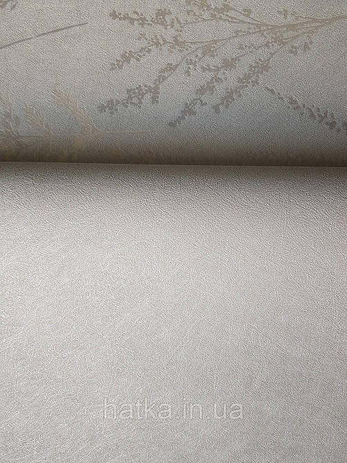 Обои виниловые на флизелине Grandeco Universe 5 однотонные тонкие полоски паутинка светло серые серебристые Киев - изображение 3