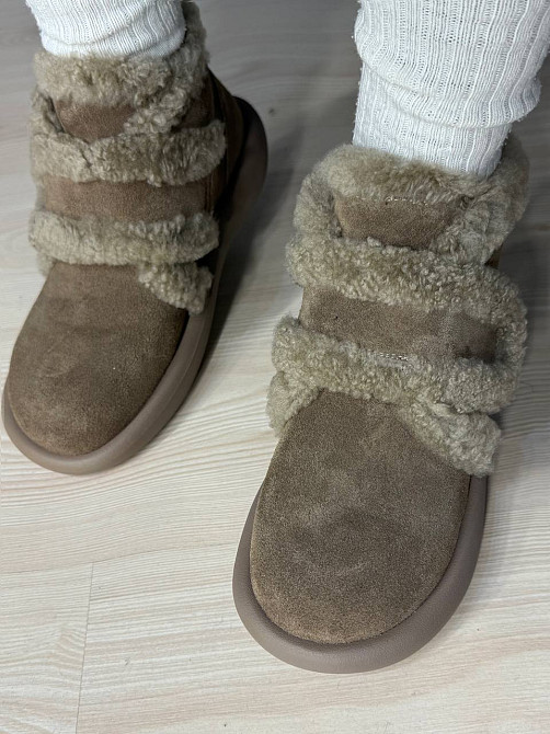 Ботинки женские Hengji 13-3 угги замшевые на меху с опушкой бежевые, 41, 25,5 см Киев - изображение 13