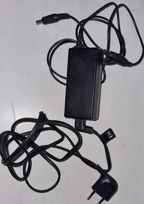 Монітор вигнутий Samsung C24F390FHl. Київ - фото 1