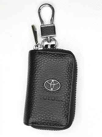 Чохол до ключів плетінь з карабіном Toyota Вінниця
