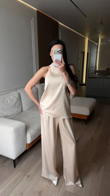 Жіночий костюм із відкритими плечима та широкими штанами з дабл шовку Одеса - фото 5