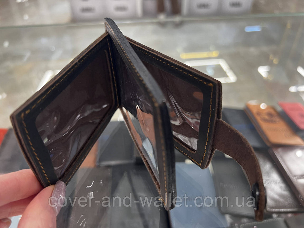 Шкіряна обкладинка для авто документів на кнопці (коричнева) Київ - фото 10