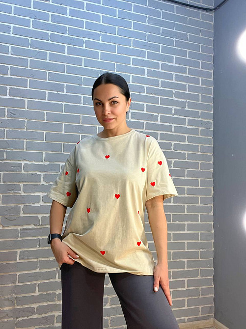 Футболка женская A-N 2632 вышивка сердца оверсайз удлиненная one size, бежевый, one size Киев - изображение 12
