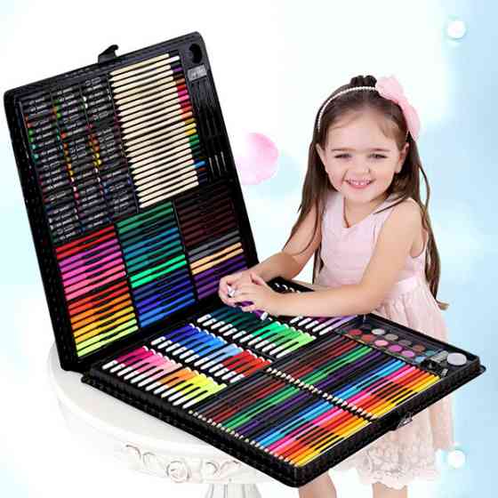 Видеообзор! Большой художественный набор для рисования в чемоданчике Colorful Italy 258 предметов Каменец-Подольский