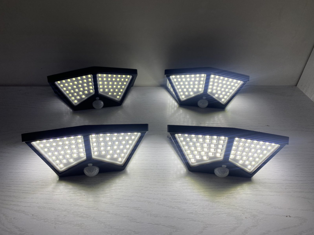 Светильник с датчиком движения на улице на солнечном аккумуляторе solar interaction wall lamp Б/У Киев - изображение 3