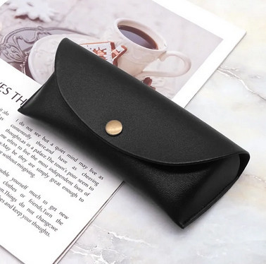 Футляр для окулярів чорний на кнопці Київ - фото 1