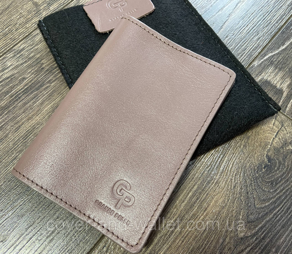 Красива жіноча обкладинка на паспорт світло-рожевого кольору зі шкіри Grande Pelle Київ - фото 5