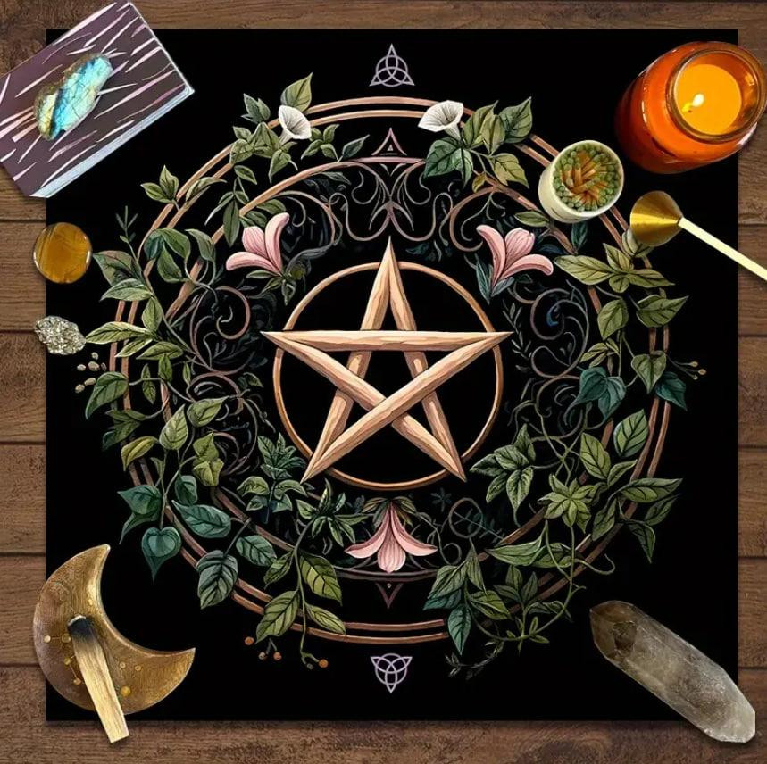 Алтарная скатерть для карт Таро и Рун. Скатерть для гадания 75*75 см. 