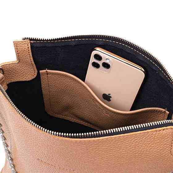 Лаконичная вместительная сумка для женщин из натуральной кожи GRANDE PELLE 11696 Бежевая Киев