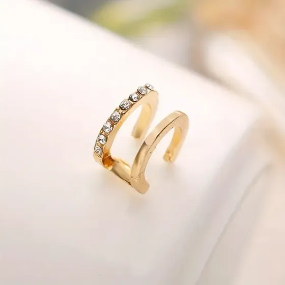 Серьга-кафф золотистого цвета с двойным ободком и камешками (без прокола) Киев