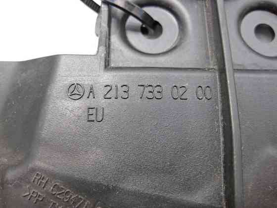 Mercedes-Benz  A2137330200 Кронштейн замка задніх правих дверей E-Class W213 Одеса