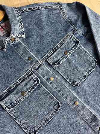 Рубашка женская Dicesil 2065 джинсовая оверсайз с накладными карманами голубая, голубой, S Киев