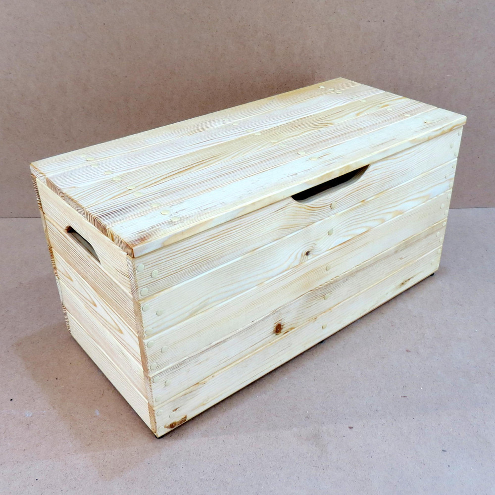 Сундук напольный 