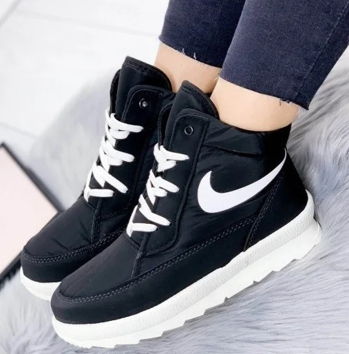 Зимові жіночі Кросівки на хутрі Чорні Найки Снікерси в стилі N!ke (розміри: 36,37,38,39,40) Дніпро - фото 2