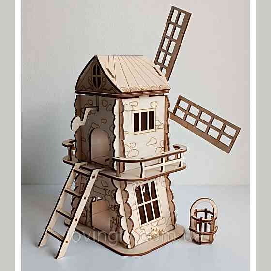 Декоративний дерев'яний млин. Декор для пекарні або кав'ярні. Ірпінь