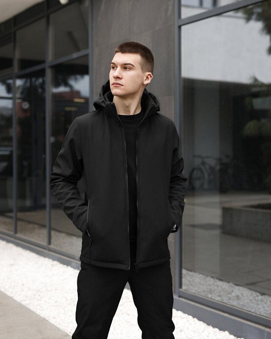 Черная куртка мужская весна/осень из софтшела с капюшоном Pobedov Shadow V2 Киев - изображение 3