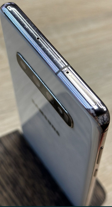 Смартфон: Samsung S10+8/512Gb. Ceramic Киев - изображение 3