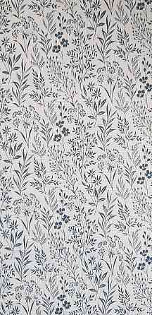 Обои виниловые на флизелине Rasch County Living метровые цветы мелкие прованс серо голубые на белом Киев