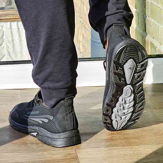 Кроссовки Мужские Чёрные Для Бега Беговые (размеры: 42,43,45) Днепр