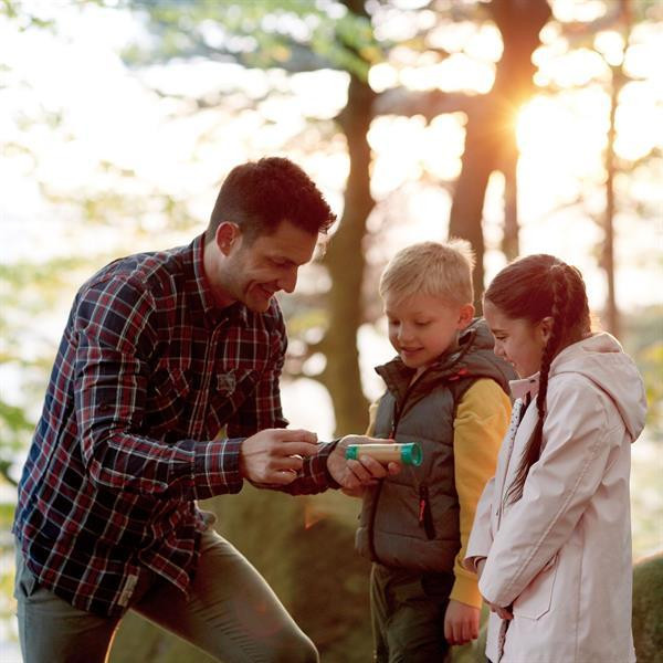 Механічний фонарик Hape Nature Fun з чохлом (E5579) Харків - фото 5