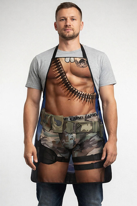 Фартук мужской кухонный с принтом мускулистого торса камуфляж 75 на 55 см разноцветный Киев - изображение 3