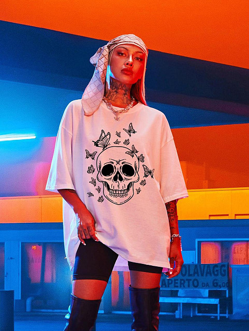 Футболка жіноча з принтом  48 Біла 2664085810 Дніпро - фото 1