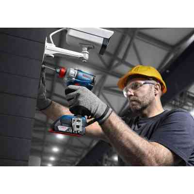 Гайковерт Bosch GDX 18V-285 18V, 2x4Ah, до 3600об/мин, 285Нм, квадрат 1/2", ЗУ кейс 1.1кг (0.601.9N2.102) Винница