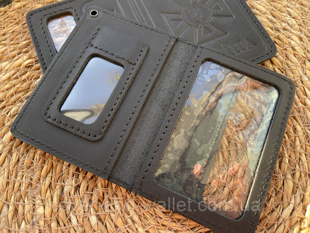 Шкіряна обкладинка ДСНС із відділенням для жетону чорного кольору Puos Київ - фото 2