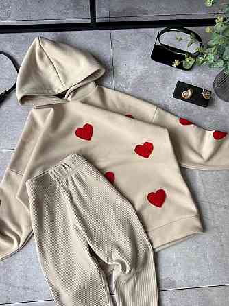 Жіночий теплий прогулянковий костюм-двійка з сердечками тринитка на флісі + ангора рубчик Беж, 50/52 Одеса