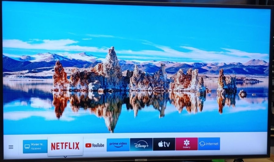 Телевизор Samsung 43