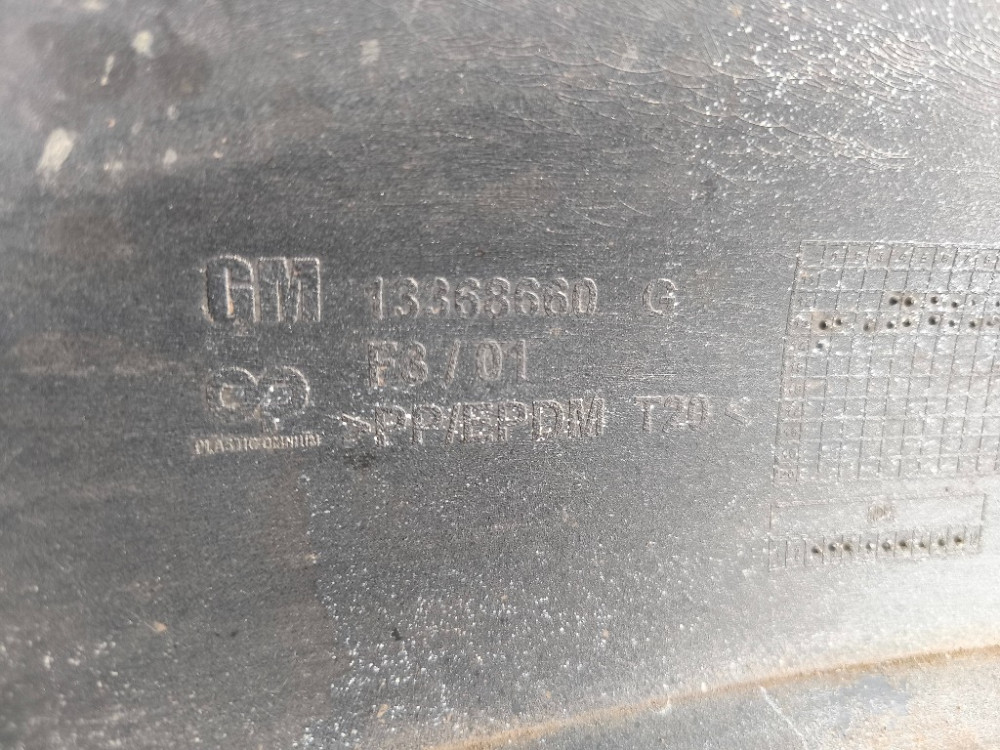 Бампер передній Opel Astra J 2013-2015 (13368660) Ковель - фото 7