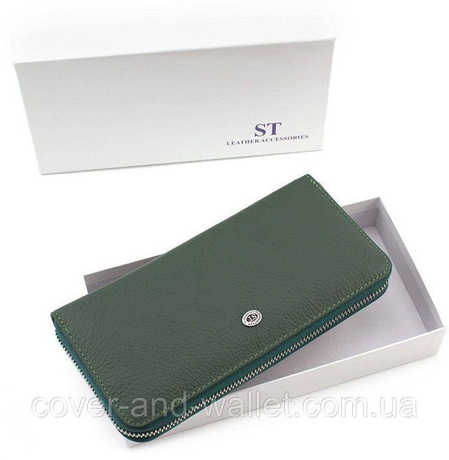 Женский зеленый кожаный кошелек на молнии с ремешком ST Leather Киев - изображение 8