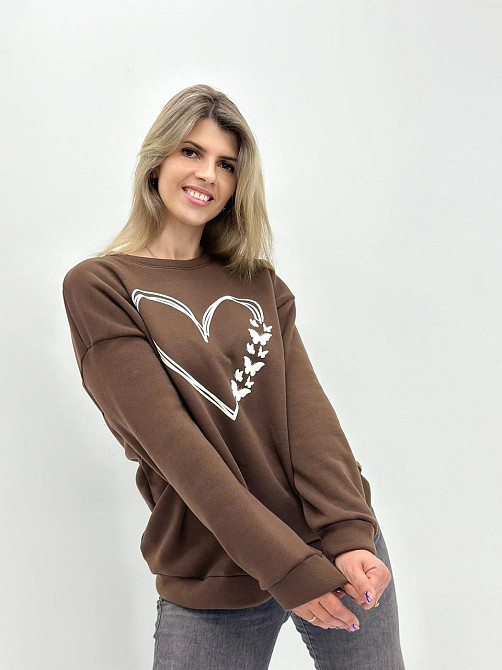 Утепленный свитшот с принтом 