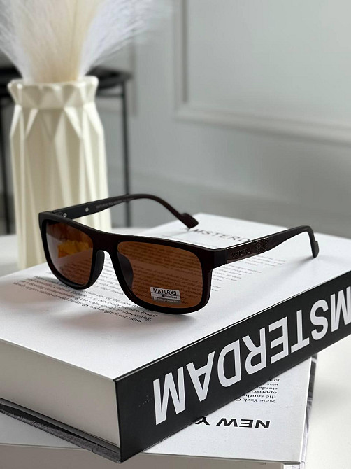 Чоловічі окуляри POLARIZED з пластиковою оправою Київ - фото 2