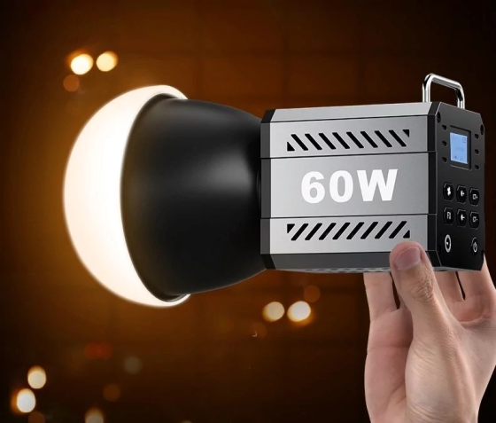Студійне освітлення LED Luxceo P60W монохроматичний COB LED освітлювач Київ