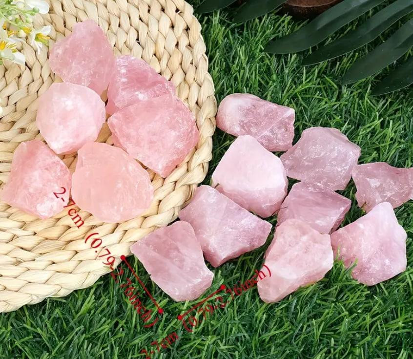 Натуральный кристалл розового кварца, размер 4 см. Необработанные кристаллы розового кварца Киев - изображение 2