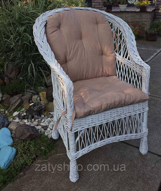 Крісло плетене з рожевою накидкою Київ - фото 6