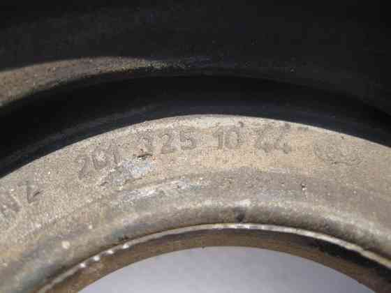 Mercedes-Benz  A2013251044 Верхня гумова опора задньої пружини E-Class W210 C-Class W202 SL R129 Одеса